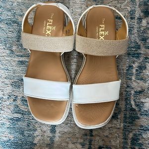 The FLEXX Tony White Softy Wedge Shoe - Never been worn